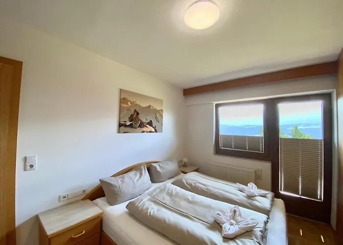 Canisiusbruennl Self- Check In אינסברוק